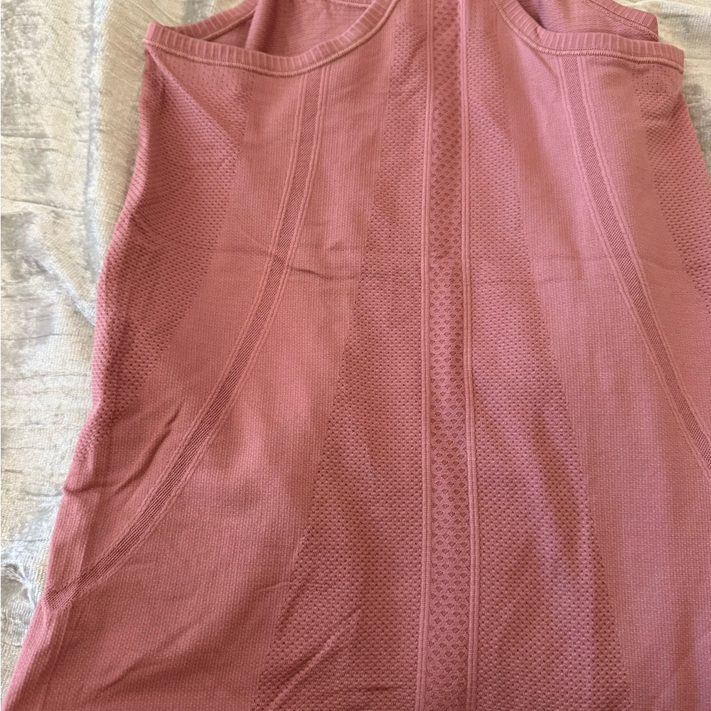 lululemon athletica Pink Tank Top - Picture 2 of 3
